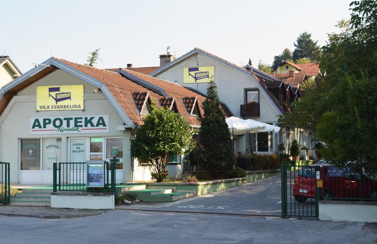 B&B Villa Evandjelina Sremska Kamenica Exterior photo